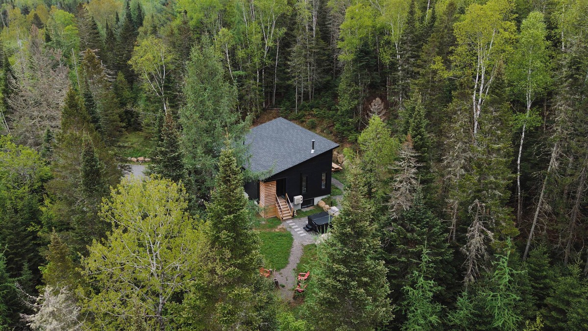 Lac-Superieur House | La Cache à Théo