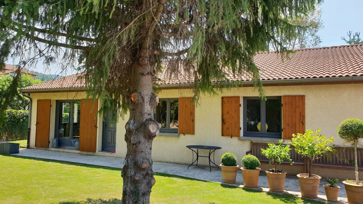 Tournon-sur-Rhone Villa | La Cachette du Marquis