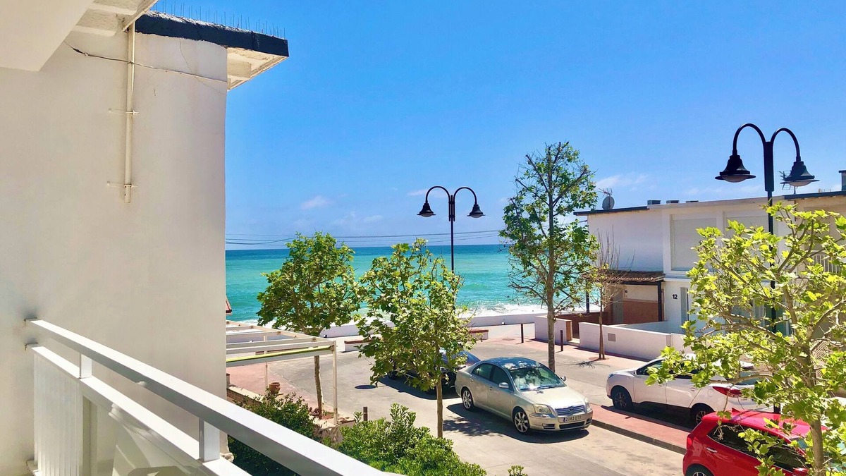 La Cala de Mijas House | La Cala Beach Home - beachfront few steps away from the sandy beach