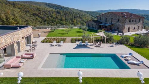 Badia a Ruoti Villa | LA CALCINAIA 16, Emma Villas