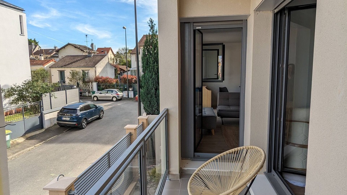 Malakoff Apartment | La campagne à Paris : Bright new apartment in a green setting