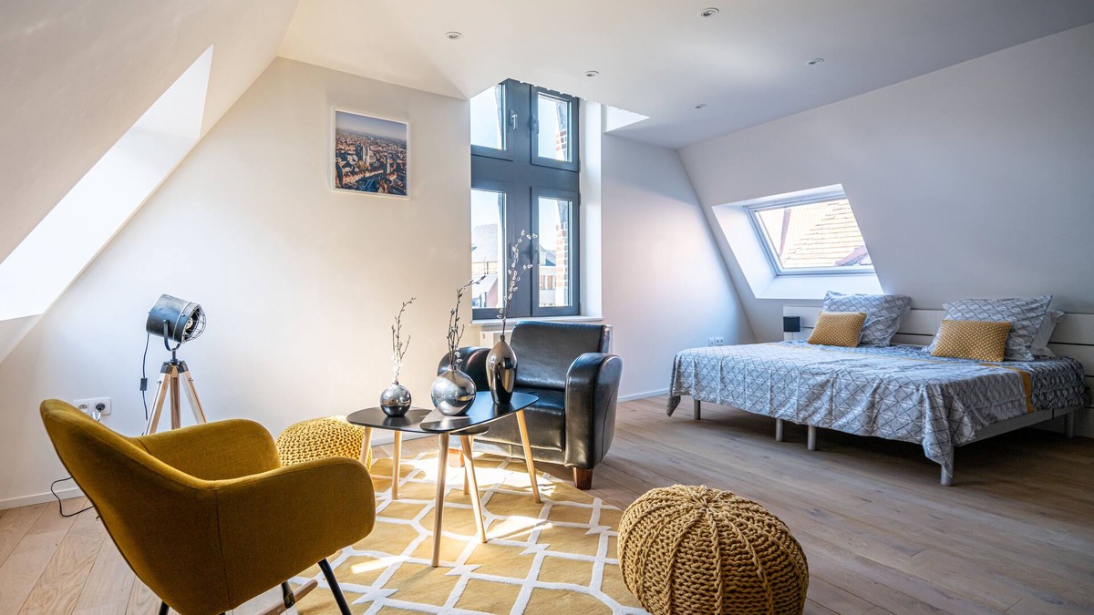 Tournai Apartment | La Camuche by René Desclée