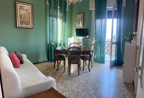 Carciano Apartment | La Caravella