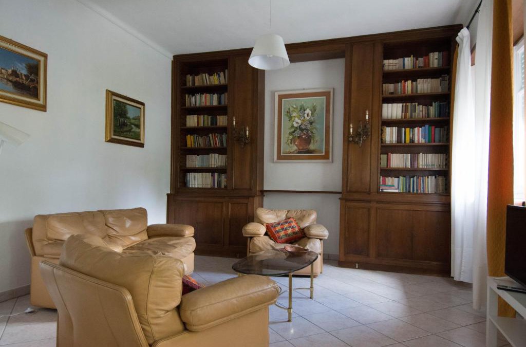 Sant'Ambrogio di Torino Apartment | La Casa di Bianca