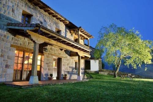 Selaya House | La Casa de Bustantegua