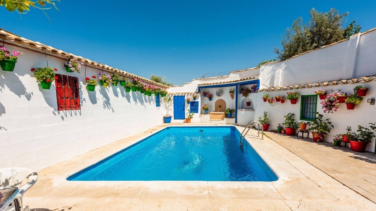 Campo-Nubes Villa | La Casa De Camponubes Priego de Córdoba by Ruralidays