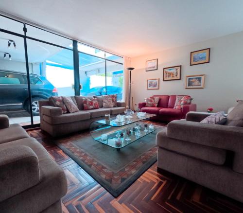 Vallecito House | La Casa de Jorge