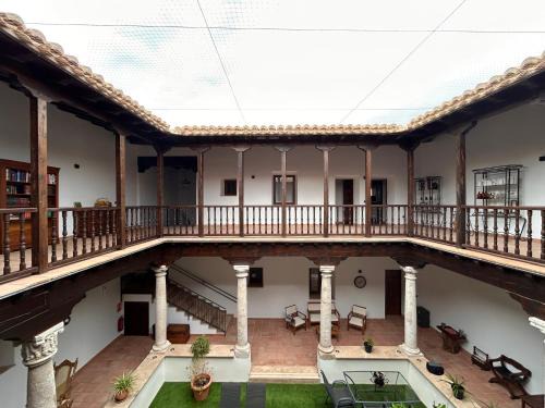 El Romeral House | La Casa de la botica -Casa Rural El Romeral de Toledo