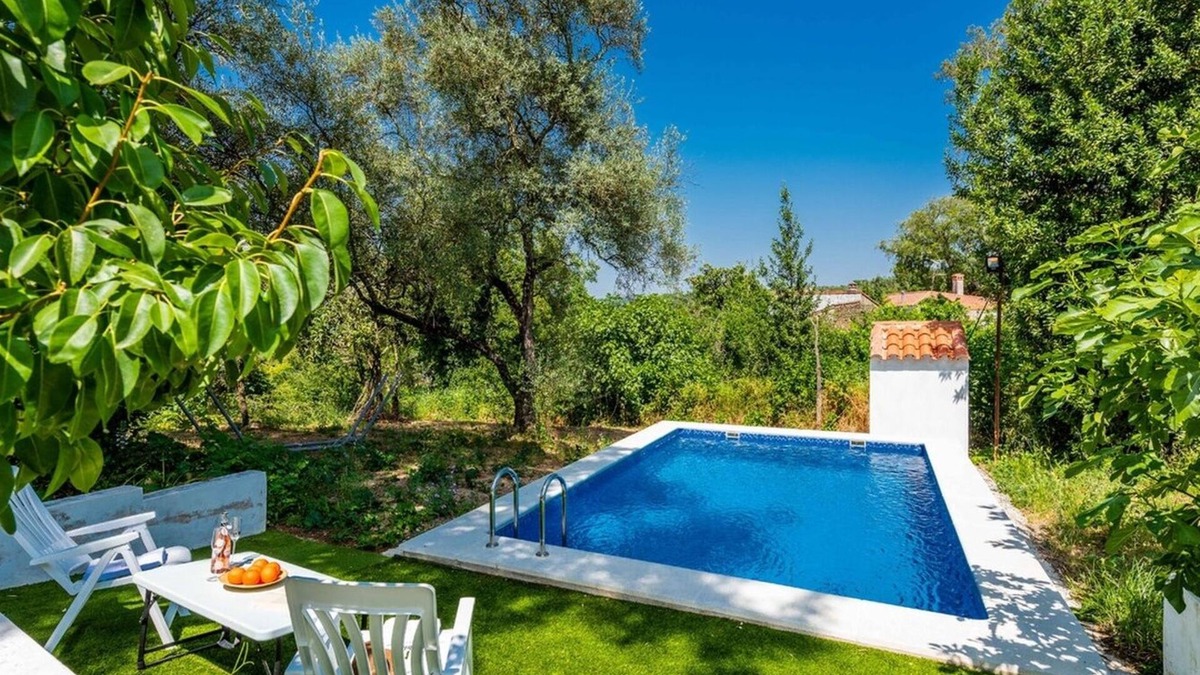 Calabazares Villa | La Casa de la Fuente Almonaster La Real by Ruralidays