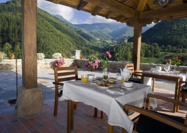 Vada House | La Casa De Las Arcas