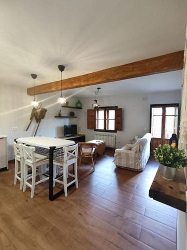 Casillas Apartment | La casa de los Abuelos