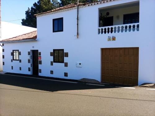 Vega de San Mateo Ski Chalet | LA CASA DE PÁ