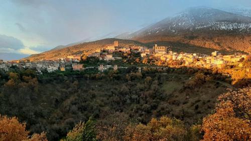 Campoli Appennino Apartment | LA CASA DEL BORGO
