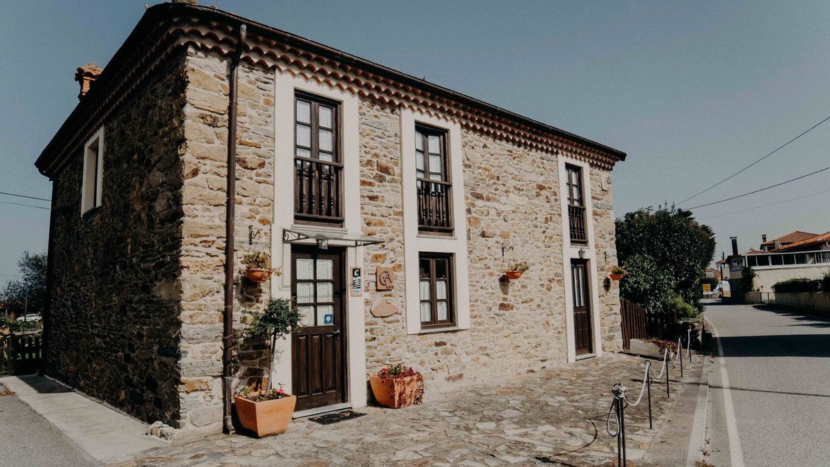 San Pedro de la Ribera Cottage | La casa del Campo, cozy cottage next to the beaches of Cudillero