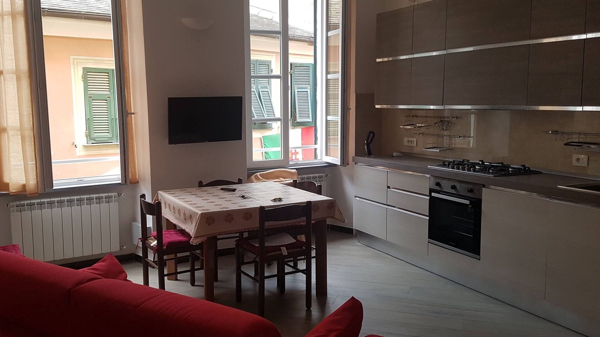 Arzeno Apartment | La Casa del Pinguino - In the Center with AC