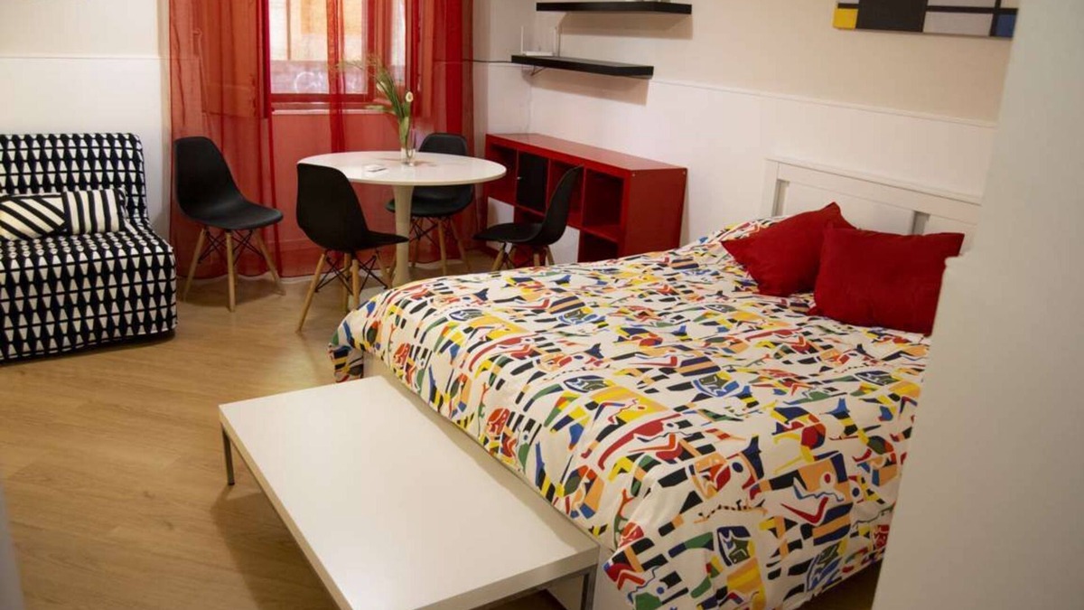 Old Town Apartment | La Casa del Moro - Central and well located flat in Catania