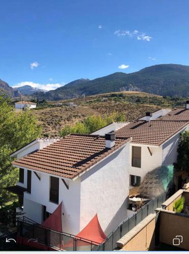 Barrio de la Vega House | La Casa del Pianista