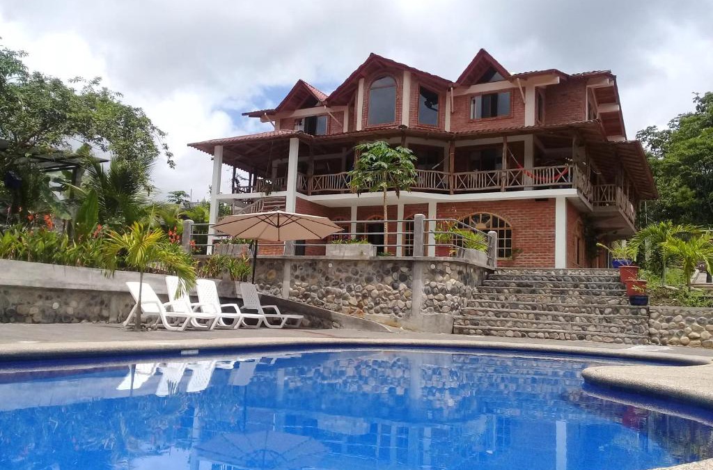 Puyo House | La Casa del Rio B&B