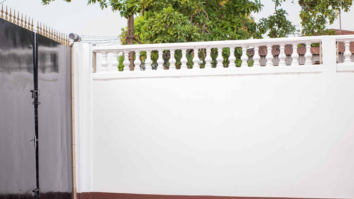 Brazzaville Villa | La casa des Fleurs, a warm and welcoming place, ideal for families, solo travelers, etc.