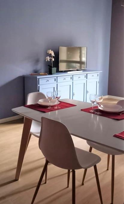 Sant'Eustacchio Apartment | La casa di Anna, appartamento trilocale con balcone e garage