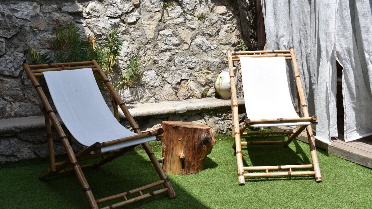 Cesi House | La Casa di Cesi apartment in farmhouse outside the walls of a Medieval Village