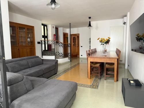 Citta Sant'Angelo House | La Casa Di Elda