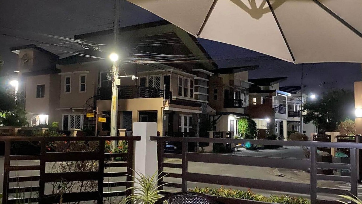 Angeles City House | La Casa Felice - Fully Furnished Three Bedroom House