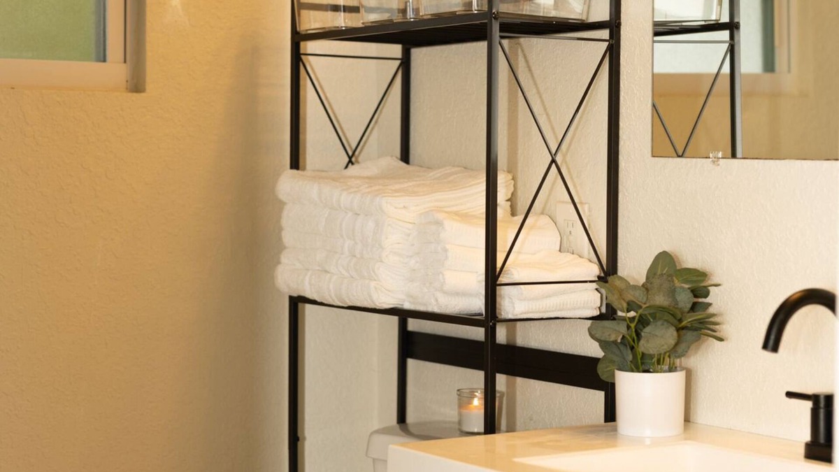 Ybor City House | La Casa Verde - Home Away From Home!