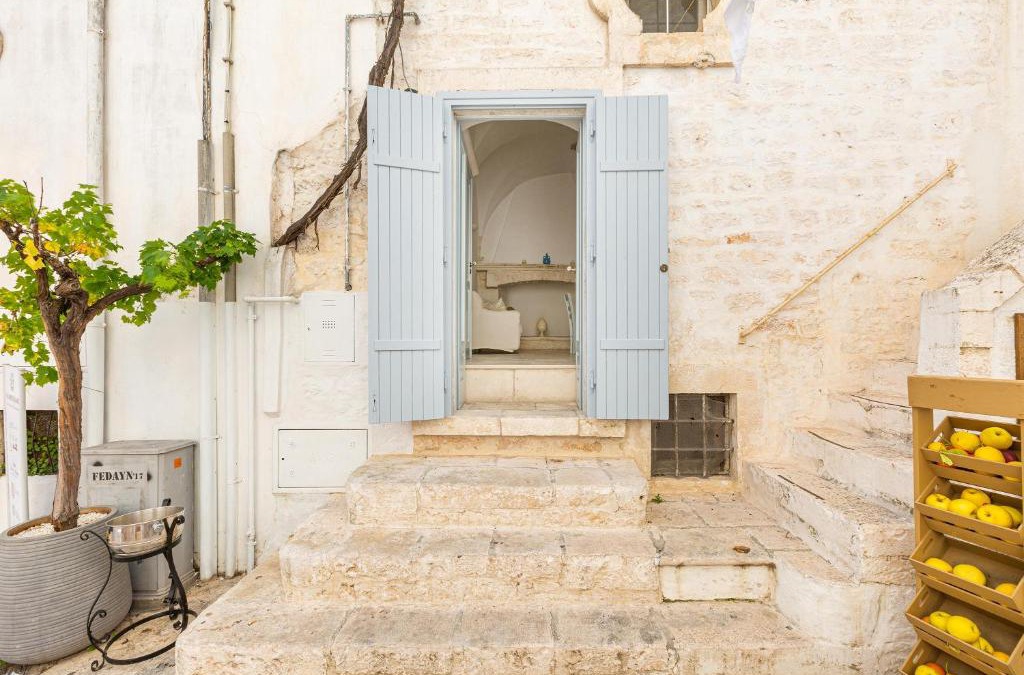 Centro Storico Apartment | La Casetta Bianca by BarbarHouse