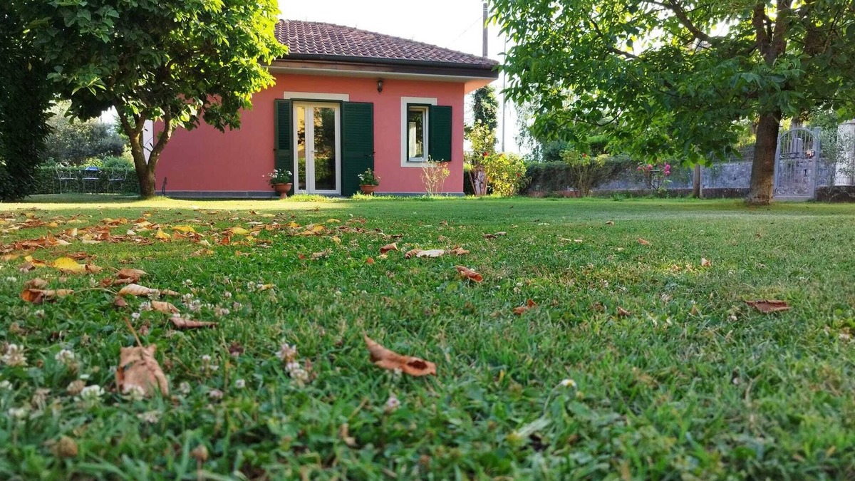 Mologno Apartment | La Casina