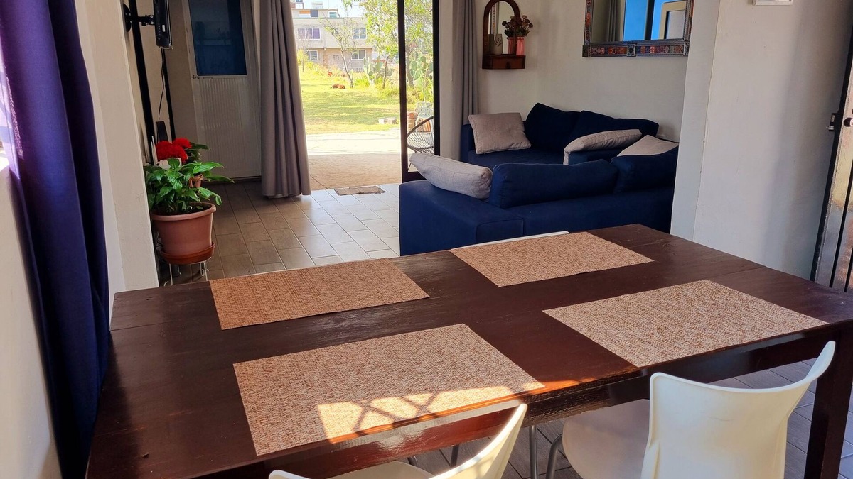 Texcoco de Mora Apartment | La casita azul (whole house)