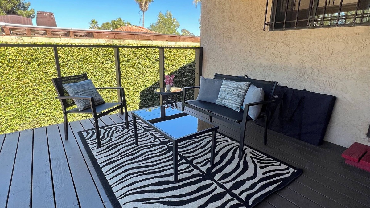 Mount Helix House | La Casita Guest House, private fenced yard & with air conditioning, pet friendly