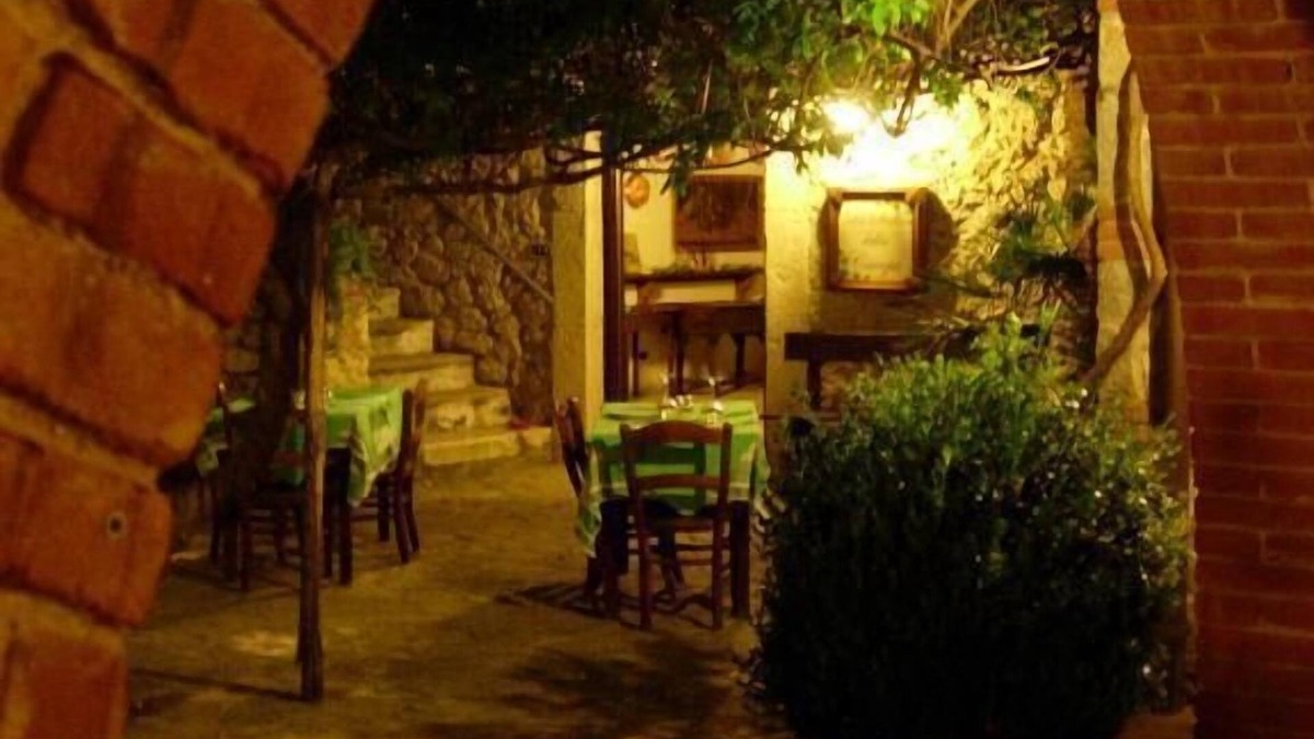 Pietravairano Hotel | La Caveja