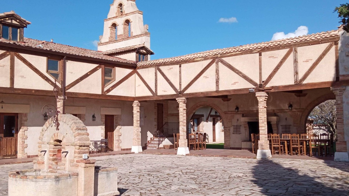 Sebulcor Cottage | La Cerca Entre Hoces - 10-20pax-Large common spaces