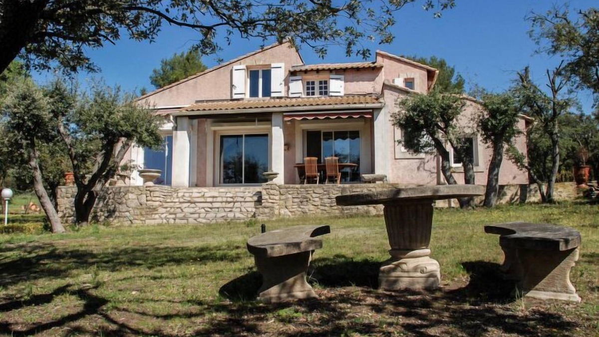 Saumane-de-Vaucluse House | La Chênaie by Interhome