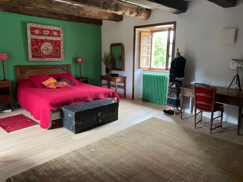 La Roche-Jaudy Bed & Breakfast | La Chambre du Manoir