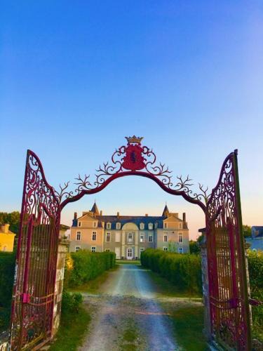 Joue-sur-Erdre House | La Chambre Verte - Château de la Chauvelière
