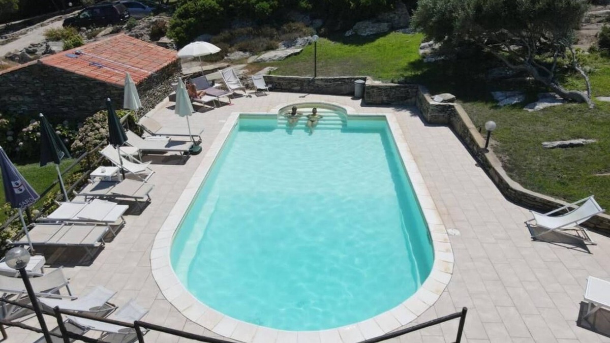 Sassari House | La Chintana A charming villa with pool