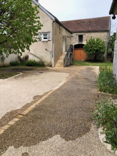 Villiers-les-Hauts Bed & Breakfast | La Clé Des Champs