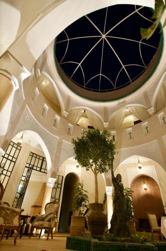 Bab Taghzout House | La Claire Fontaine