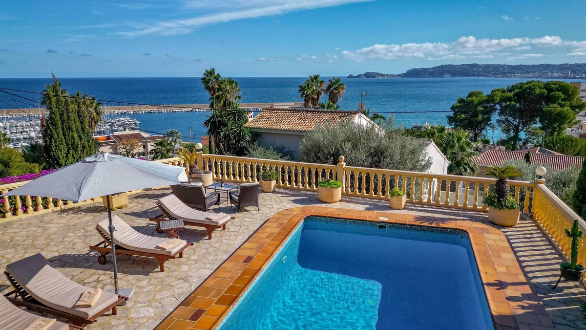 Aduanas Villa | La Cofa - Javea, Costa Blanca