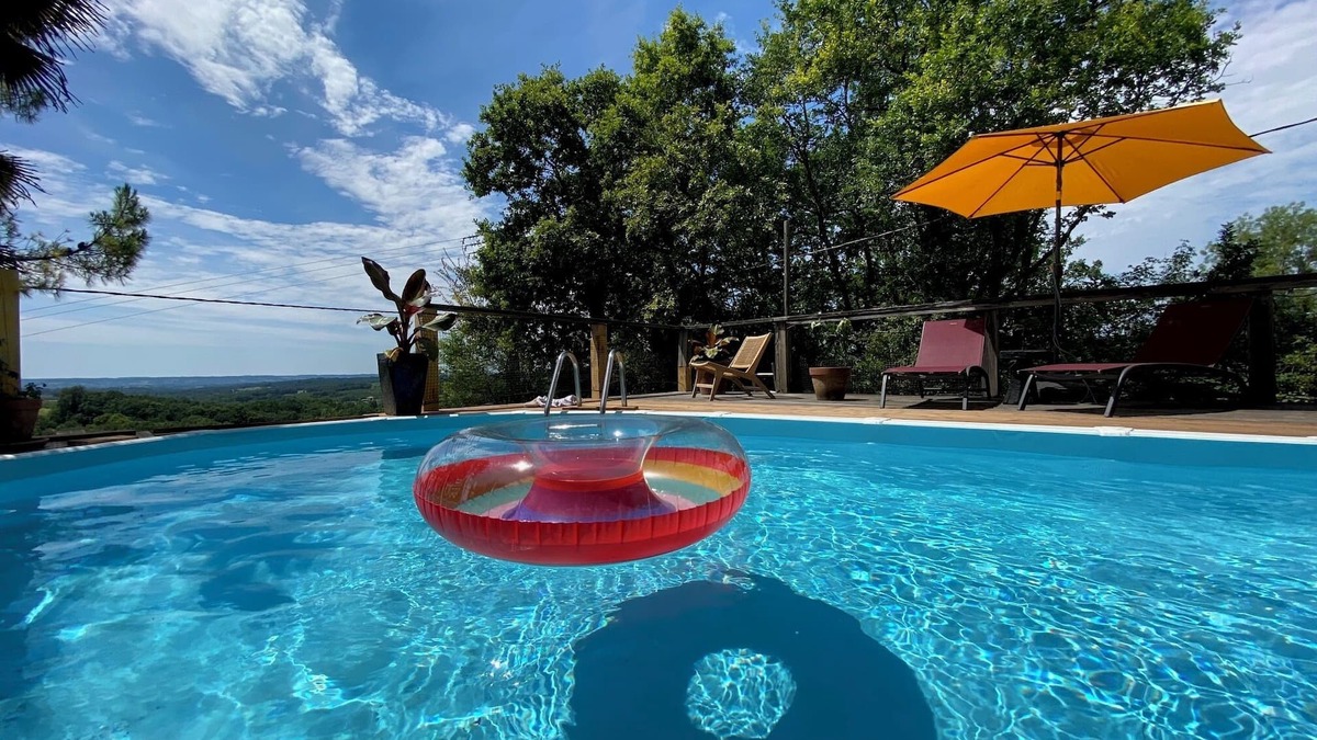 Beaugas House | La Colline des Lauriers Le Gîte est Situé Entre Bordeaux, Bergerac et Toulouse
