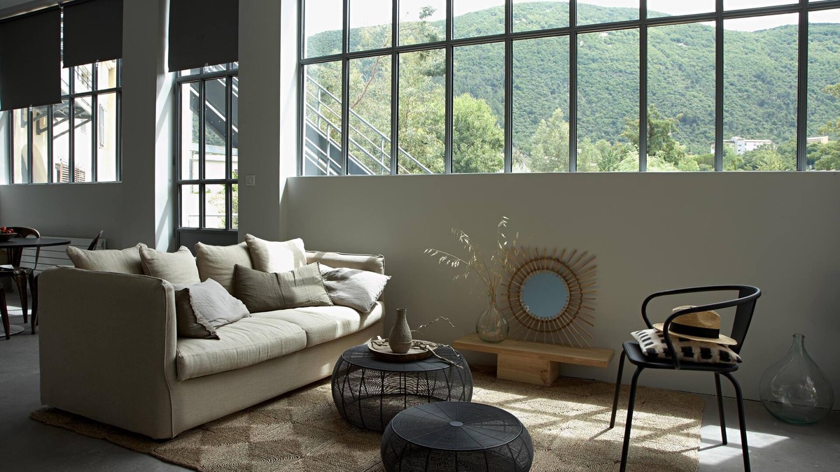 Nyons House | La Conserverie, former workshop at the foot of the Pont Roman in Nyons