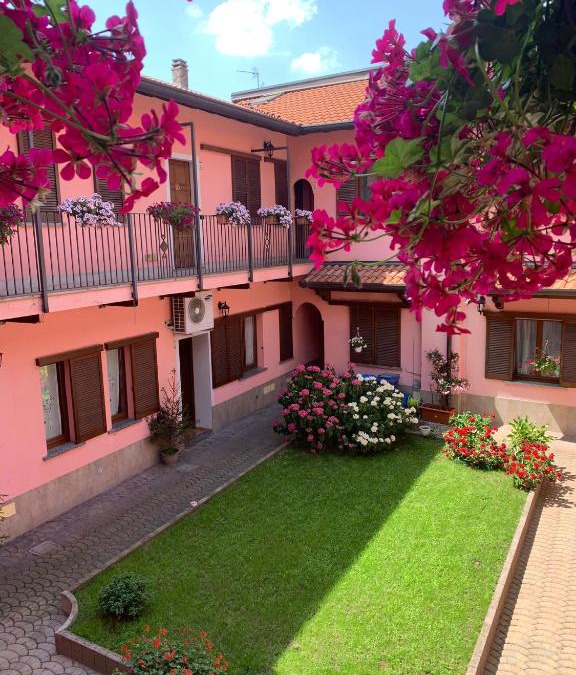 Desio Hotel | La Corte Albergo