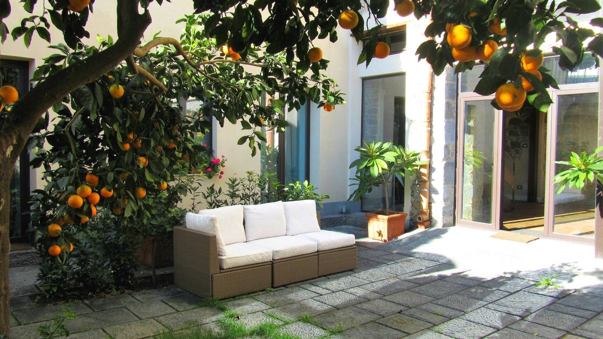 Acireale Bed & Breakfast | La Corte dei Limoni
