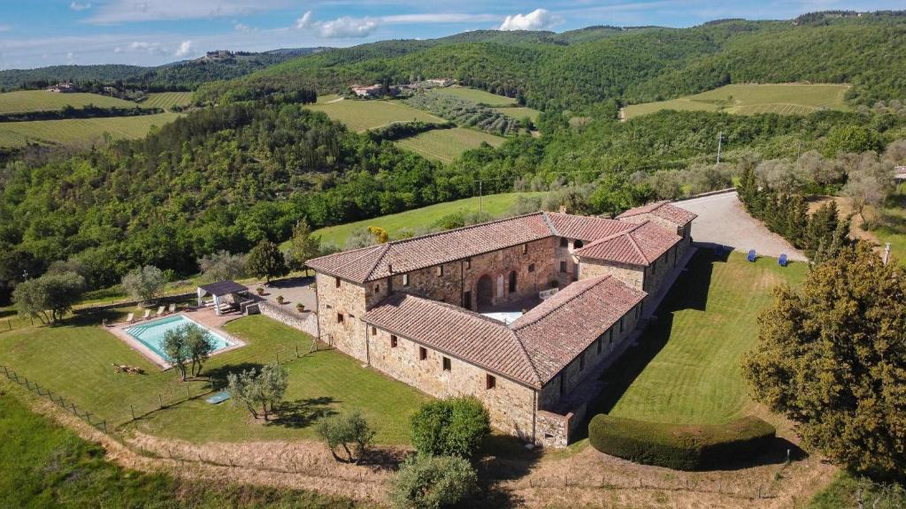 Castellina in Chianti Villa | La Corte Di Campalli by Salogi Villas