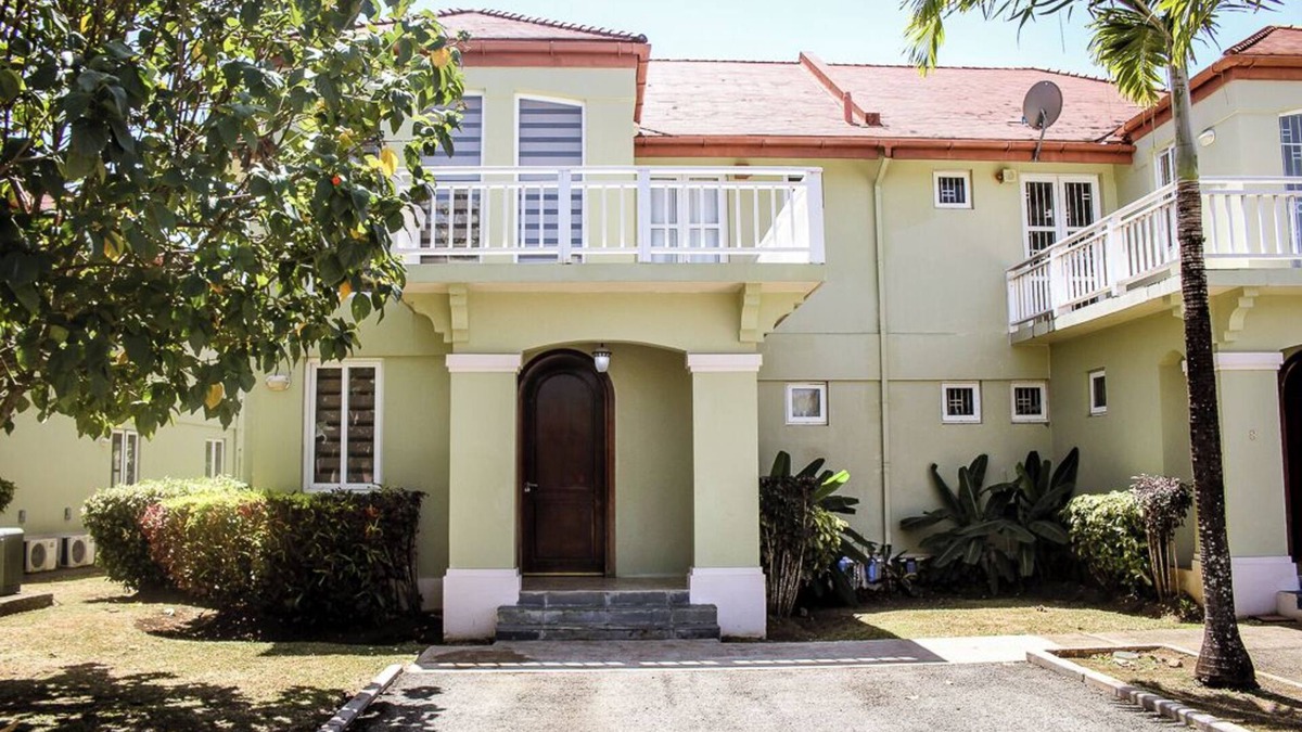 Lowlands House | La Coterie Villa -Charming 3-bedroom villa with WiFi, AC in enjoyable Lowlands