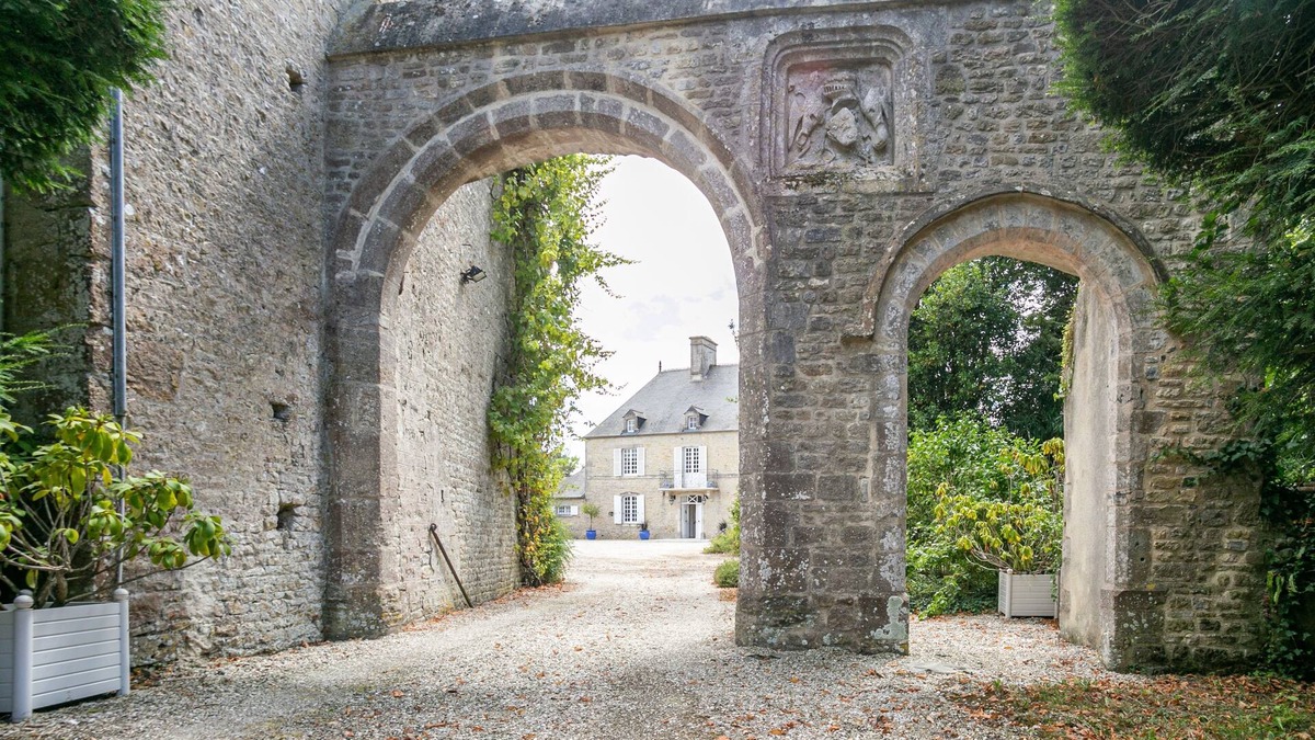 Audouville-la-Hubert House | La Cour d'Audouville