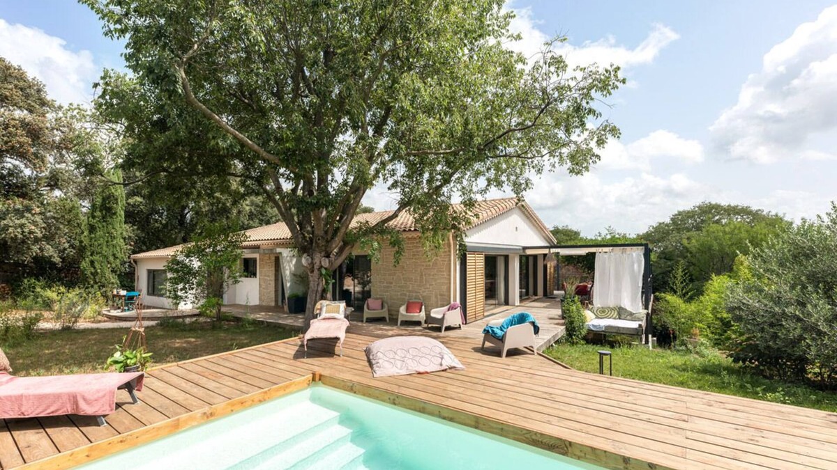 Aiguelongue Villa | La Coursive: beautiful luxury home with swimming pool