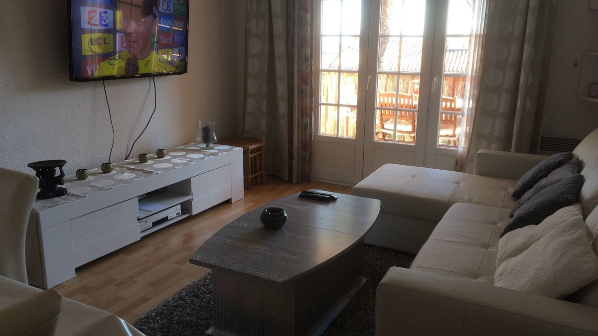 La Croix-Valmer Apartment | La Croix Valmer Appart 50m² with balcony/2-3 pers/1 bedroom